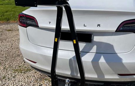 towbars-bayside-melbourne-bike-racks-bayside-towbars-clayton-dandenong-towbars-springvale-tesla-3-towbar-bike-rack